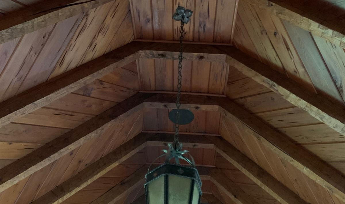 Dark Pecky cypress ceiling interior